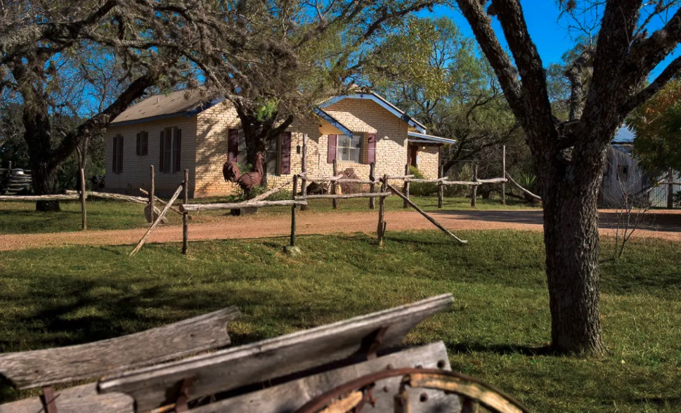 Mesquite Farmhouse